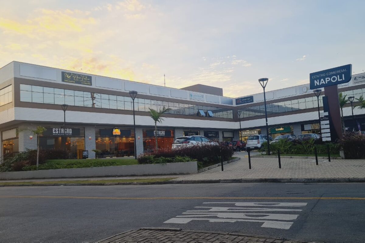 CENTRO COMERCIAL NÁPOLI